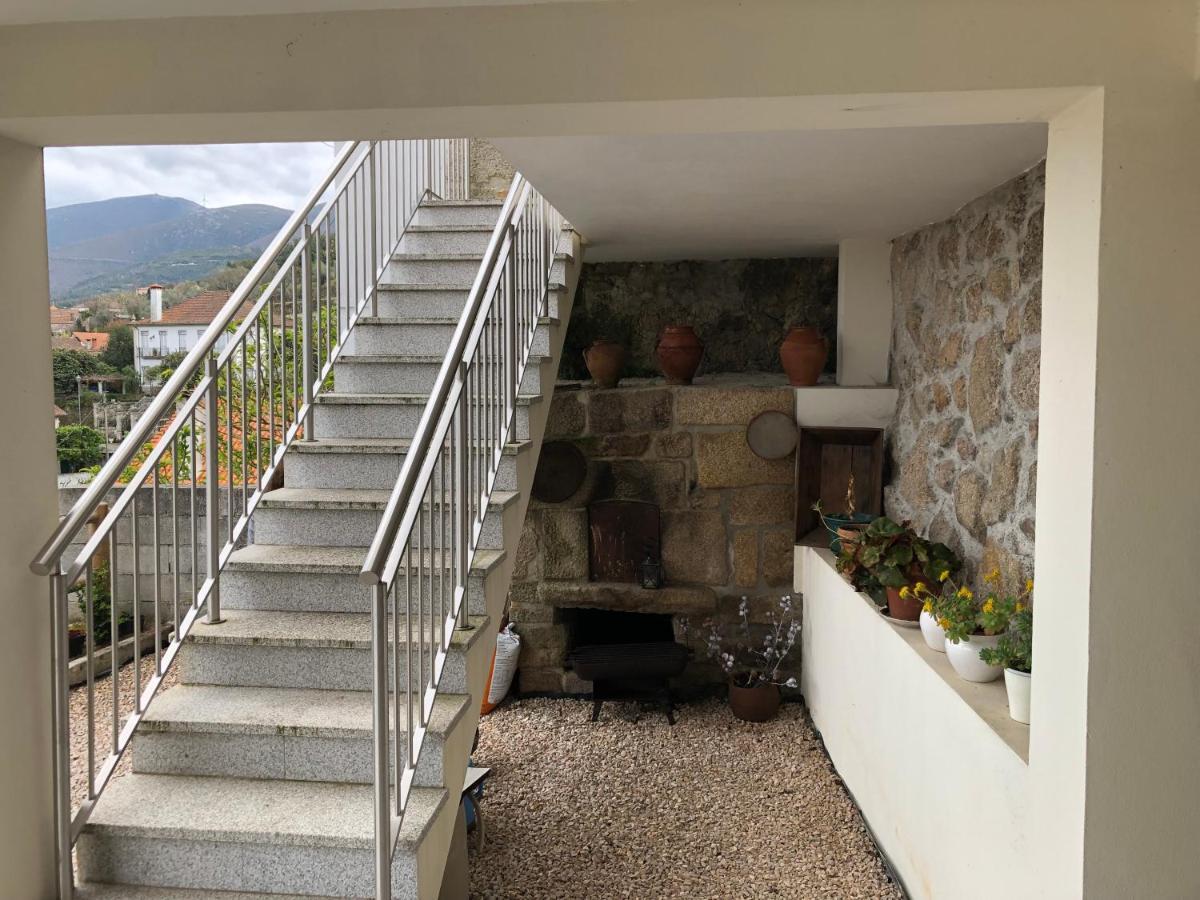 Maison d'hôtes Casa Da Forja à Aldeia das Dez Extérieur photo